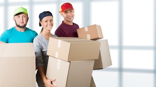 Commercial removal truck hire for Edgware businesses