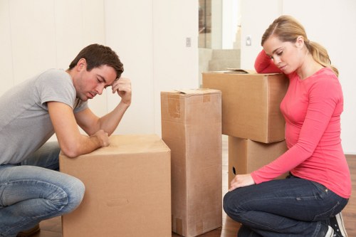 Local moving truck support for flats and homes in Edgware